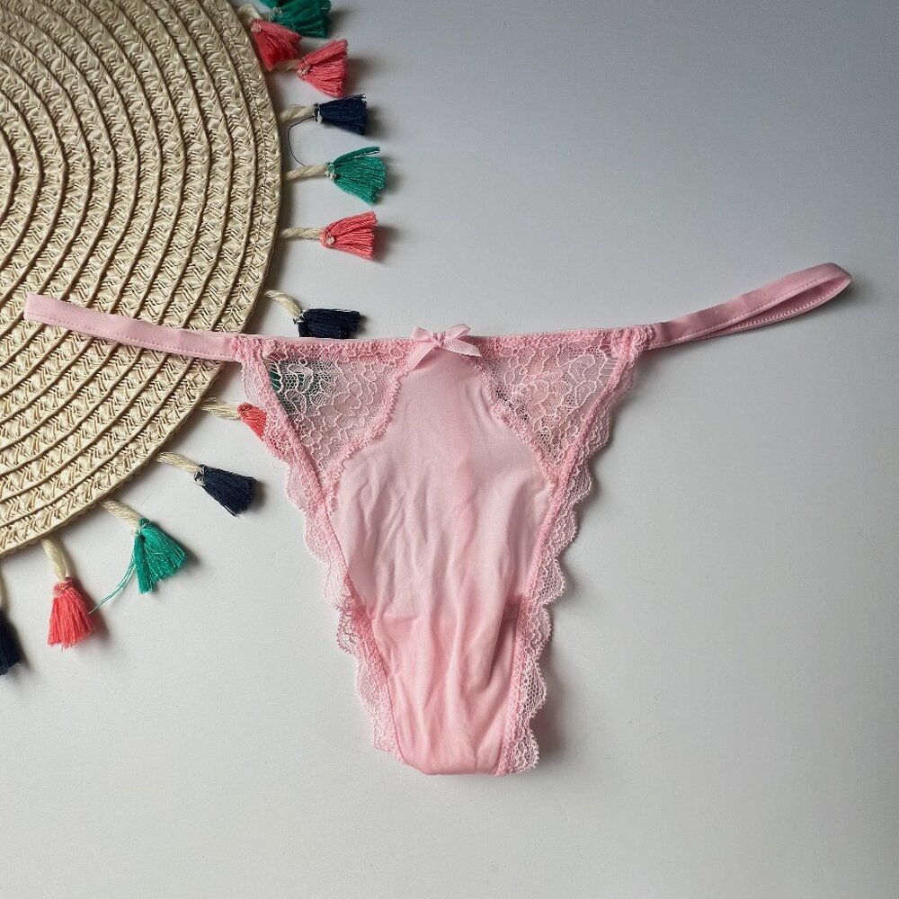 Victoria's Secret Dream Angels Lace-Trim V-String Panty Pretty Blossom L NEW